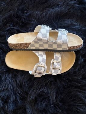 Double Buckle Check-Pattern Sandals in Beige